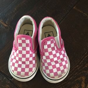 Toddler pink check VANS slip-ons